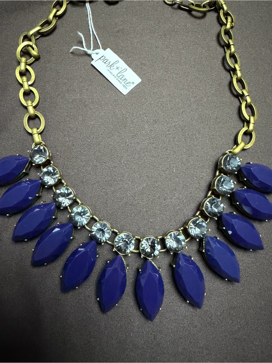 Parklane Jewelry - 💙✨ Gorgeous Park Lane Navy Blue Statement Necklace ✨💙